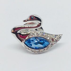 Gorgeous Swarovski Silver & Blue Jewel Swan Pin